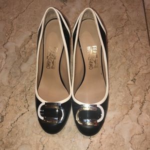 Ferragamo Black & White Pumps with Buckle